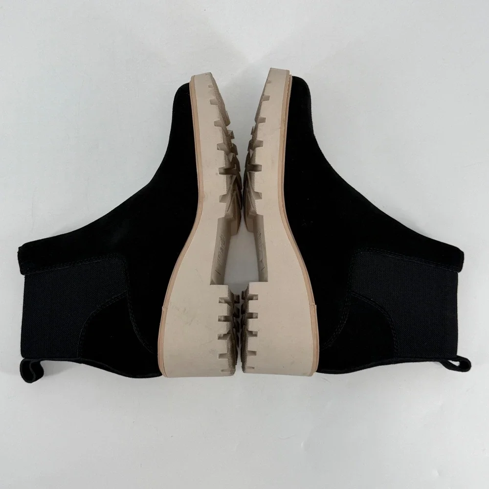 Dolce Vita Black Suede Chelsea Boots Lug Sole Platform Ankle Booties‎ Womens 9.5
